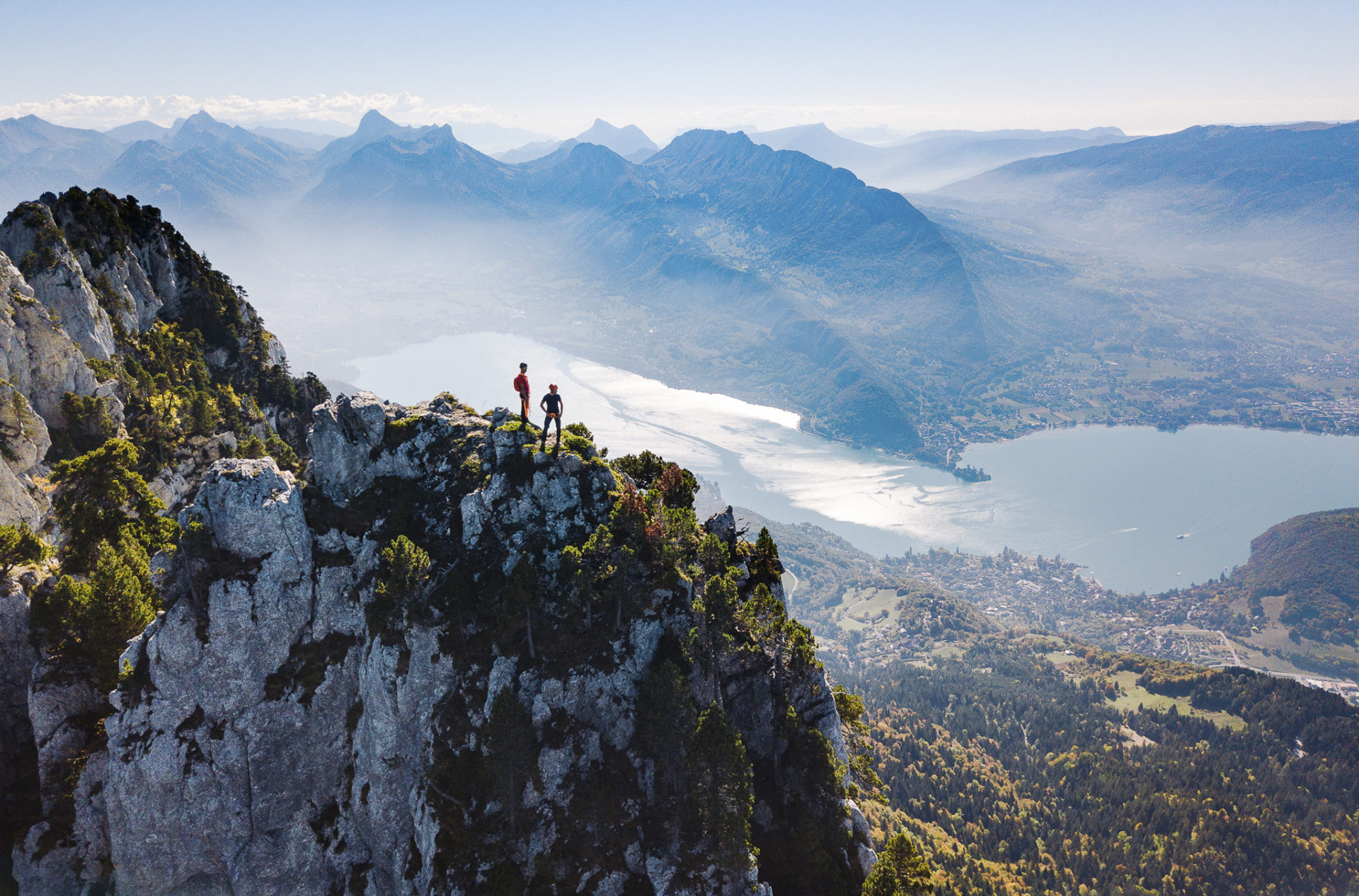 Vue du lac D'Annecy depuis les Dents de Lanfon
